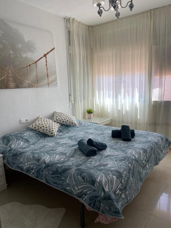 Home Away In The Heart Of Town توريمولينوس المظهر الخارجي الصورة