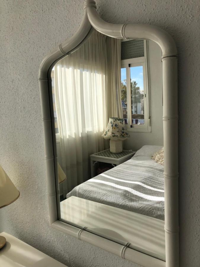 Home Away In The Heart Of Town توريمولينوس المظهر الخارجي الصورة