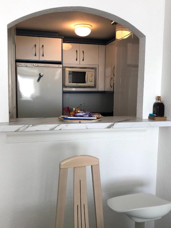 Home Away In The Heart Of Town توريمولينوس المظهر الخارجي الصورة